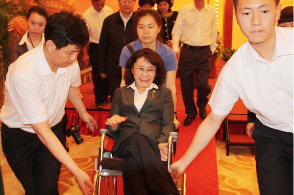 歡聚一堂+湖北省+由孚強(qiáng)1.jpg