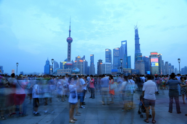 優(yōu)秀獎 顧衛(wèi)鋒 夢幻外灘.jpg