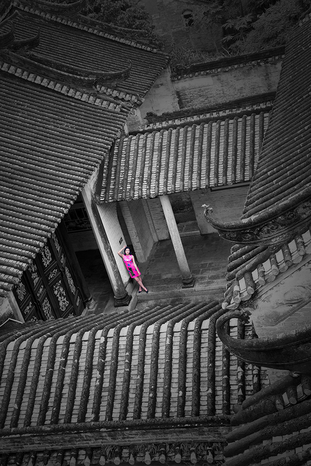 黃競青 《古宅麗影》 中國香港.jpg